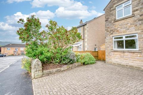 3 bedroom detached house for sale, Crowstones Road, Darley Dale, Matlock