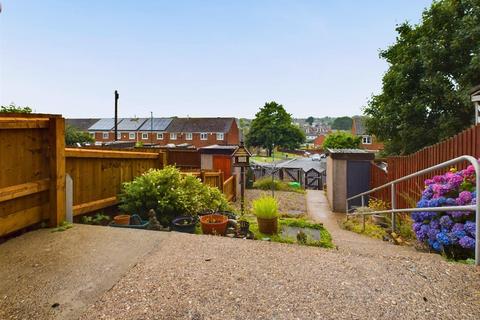 2 bedroom terraced house for sale, Horsham Drive, Nottingham NG5