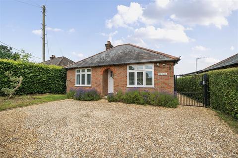 3 bedroom detached bungalow for sale, Jenkins Lane, St. Leonards, Tring