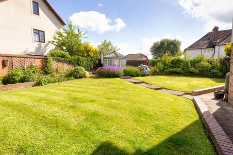 4 bedroom house for sale, Park Drive, Oswestry