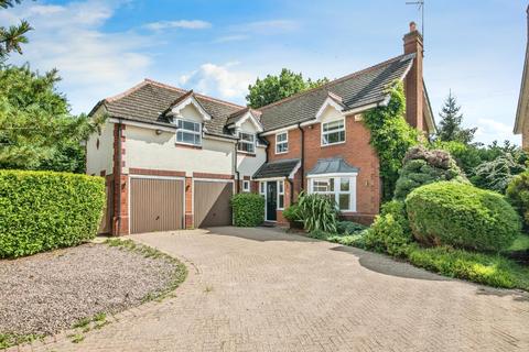 5 bedroom detached house for sale, Whitefields Gate, Solihull, West Midlands