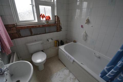10 Penderel Road, Hounslow, TW3 3QR
