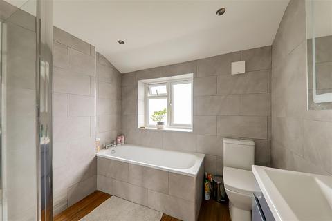 8 Broadwater Way, Worthing, BN14 9LP