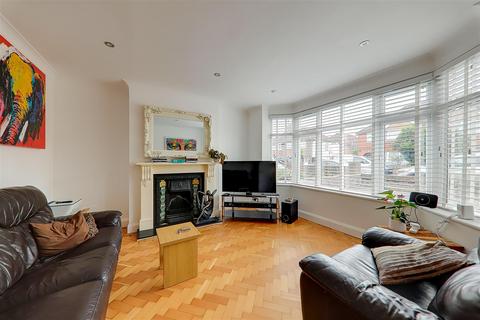 4 bedroom semi-detached house for sale, Broadwater Way, Worthing