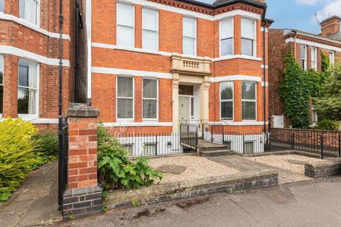 2 bedroom flat for sale, Lillington Road, Leamington Spa