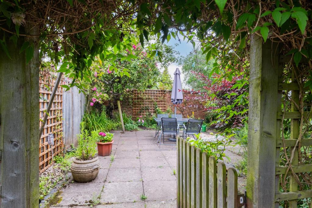 Garden-4.jpg