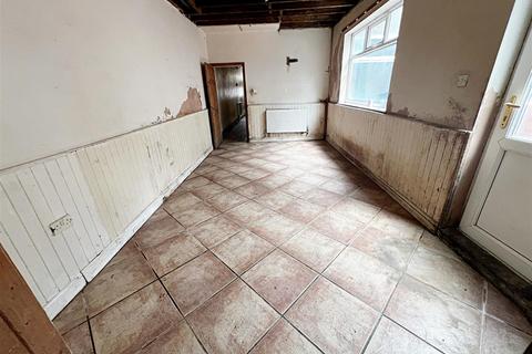 3 bedroom terraced house for sale, Ainslie Street, Grimsby, N.E. Lincs, DN32 0LY