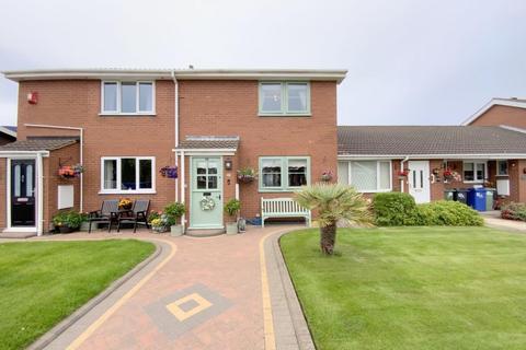 2 bedroom terraced house for sale, Suggitts Orchard, Cleethorpes