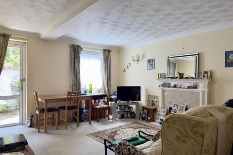 2 bedroom retirement property for sale, Penhaven Court, Newquay TR7