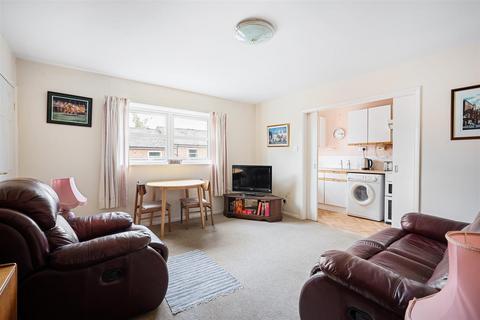 2 bedroom apartment for sale, Clementhorpe, Off Bishopthorpe Road, York