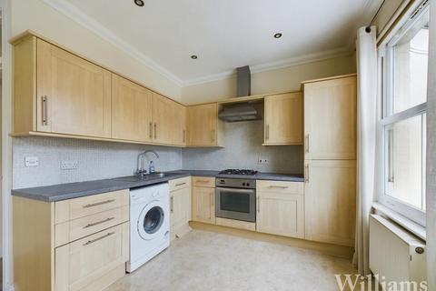 1 bedroom flat for sale, Albert Street, Aylesbury HP20