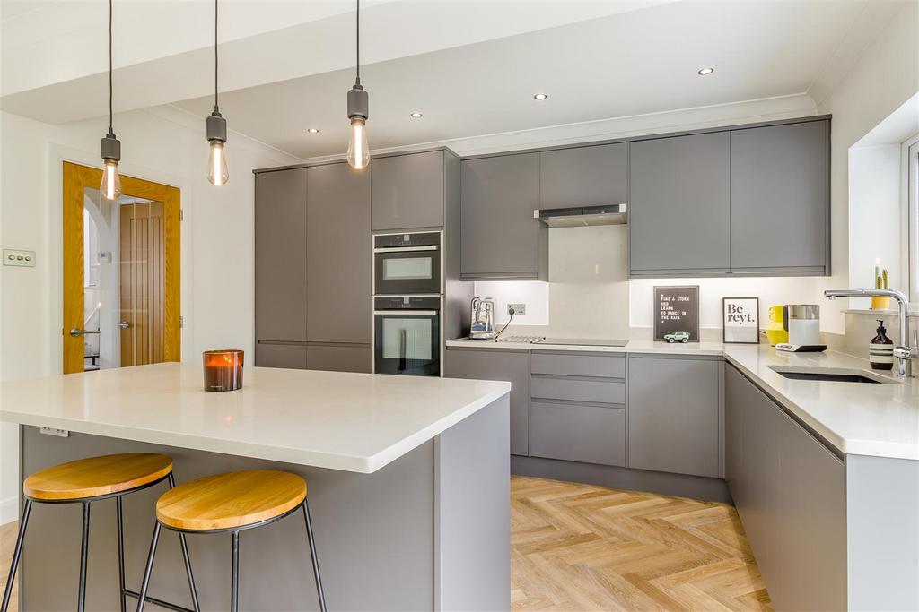 8609890-interior04.jpg