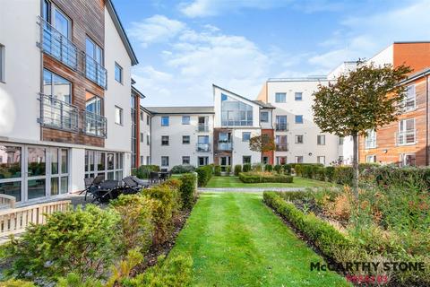 1 bedroom apartment for sale, Kings Place, Fleet Road, Fleet, GU51 3FS