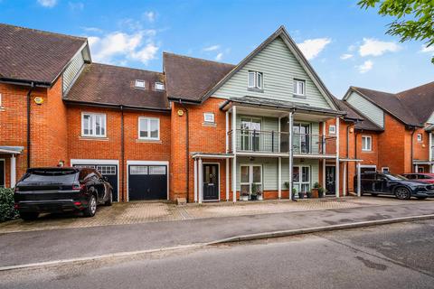 5 bedroom house for sale, Holmesdale Avenue, Redhill RH1