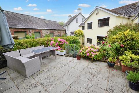 4 bedroom semi-detached house for sale, Moorfield Road, Narberth