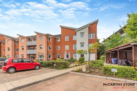 2 bedroom apartment for sale, Benedict Court, Western Avenue, Newbury, Berkshire, RG14 1AR