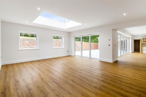Westerlea Ham Road, Liddington, Swindon, SN4 0HH