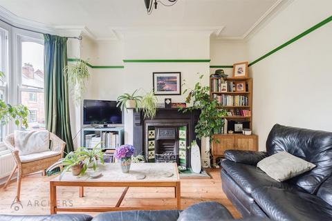 58 Stannington Road, Sheffield, S6 5FL