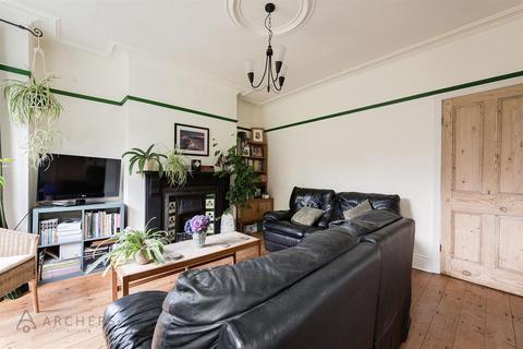 58 Stannington Road, Sheffield, S6 5FL
