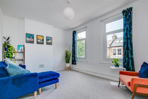 2 bedroom maisonette for sale, Balvernie Grove, London