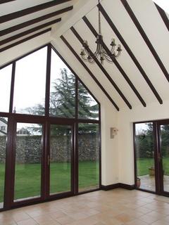 4 bedroom barn conversion to rent, Fritton