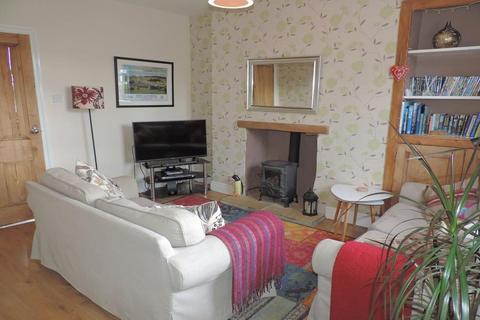 3 bedroom terraced house to rent, Captain French Lane, Kendal
