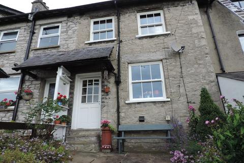 3 bedroom terraced house to rent, Captain French Lane, Kendal