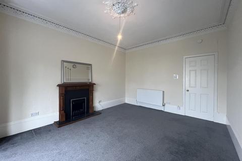 2 bedroom flat to rent, Easwald Bank, Johnstone PA10