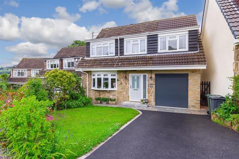 4 bedroom detached house for sale, St. Christophers Drive, Ilkley LS29