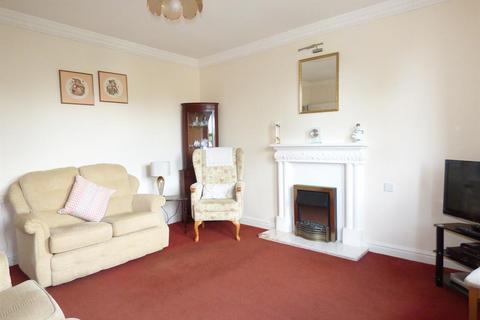 1 bedroom apartment for sale, Merrievale Court, Barnards Green Road, Malvern, WR14 3NE