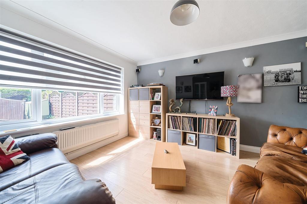 Sitting Room.jpg