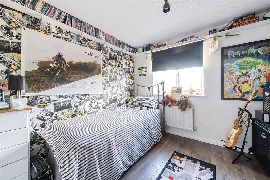 Bedroom/jpg