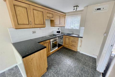 3 bedroom end of terrace house for sale, Smallwood, Peterborough