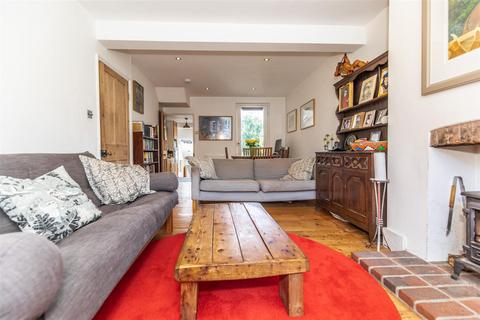 3 bedroom terraced house for sale, Leicester Road, Lewes BN7 1SX