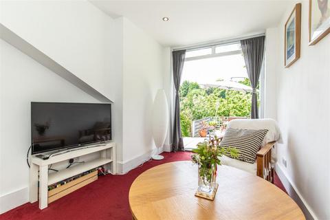 3 bedroom terraced house for sale, Leicester Road, Lewes BN7 1SX