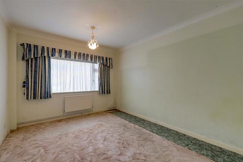 2 bedroom semi-detached bungalow for sale, Singleton Crescent, Worthing BN12