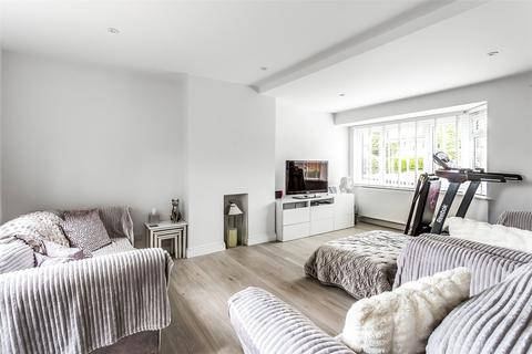 7 Flint Hill Close, Dorking, RH4 2LW