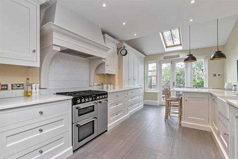 5 bedroom terraced house for sale, Verulam Road, St. Albans