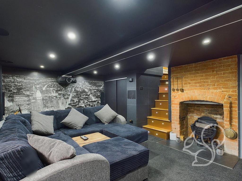 Home Cinema