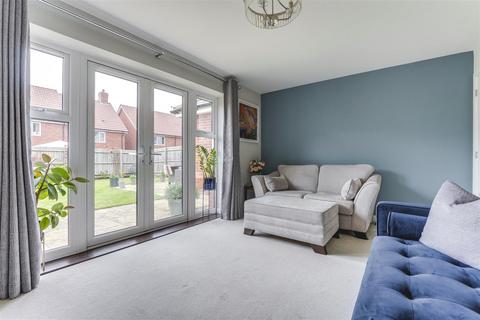 3 bedroom terraced house for sale, Paddock View, Stansted CM24