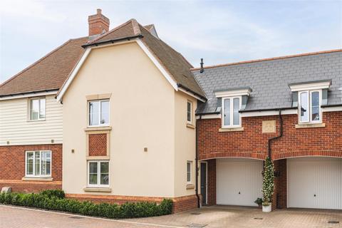 2 Paddock View, Stansted, CM24 8XL