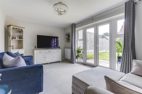 2 Paddock View, Stansted, CM24 8XL