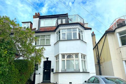 1 bedroom flat to rent, Ailsa Road, Westcliff-On-Sea