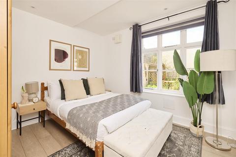 2 bedroom flat for sale, Leigham Court Road, Streatham, SW16