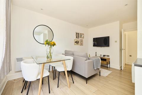 2 bedroom flat for sale, Leigham Court Road, Streatham, SW16