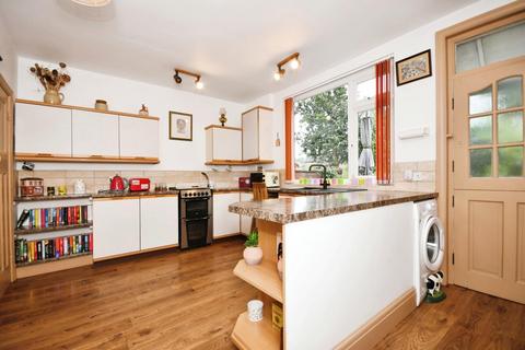 387 Stannington Road, Sheffield, S6 5QN