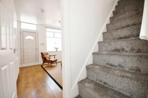 4 bedroom end of terrace house for sale, Olivet Road, Woodseats, Sheffield, S8 8QS