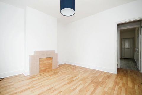104 Richmond Road, Sheffield, S13 8TF