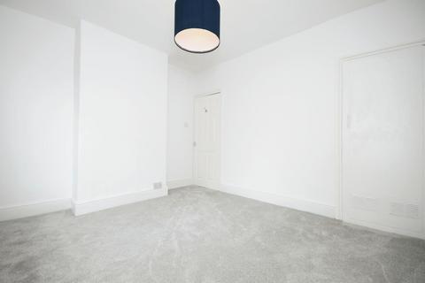 104 Richmond Road, Sheffield, S13 8TF