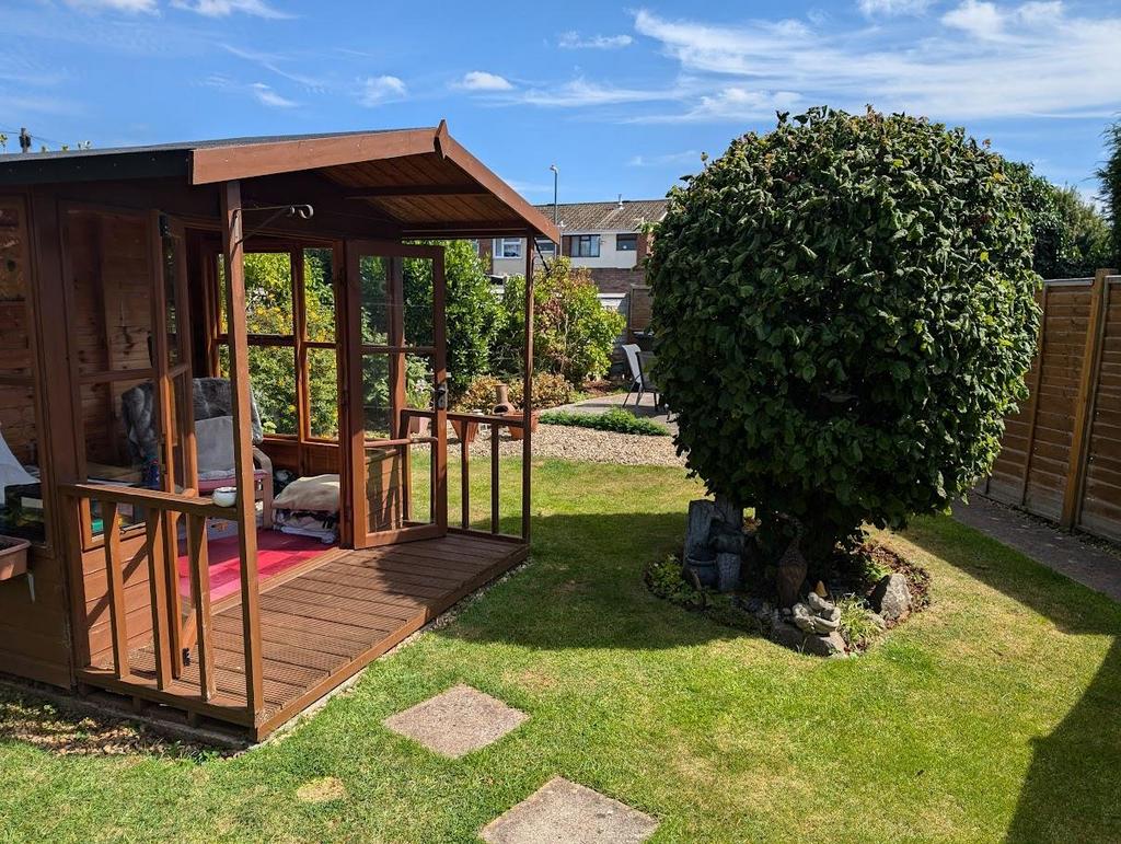 Flat 62 Prestbury summerhosuse.jpg